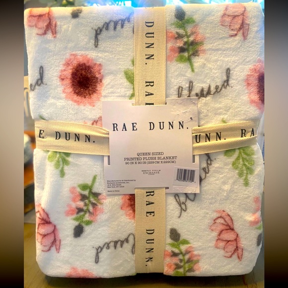 Rae Dunn Queen BLESSED plush Blanket - SUPER SOFT. Vibrant floral design! - Picture 1 of 6